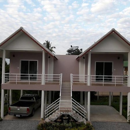 Baan Suan Geb Tawan Hotel Lopburi Ngoại thất bức ảnh