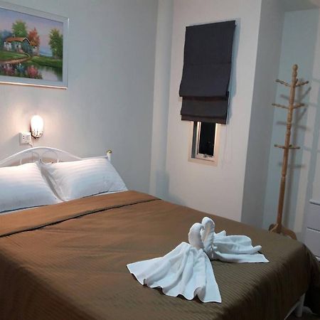 Baan Suan Geb Tawan Hotel Lopburi Ngoại thất bức ảnh
