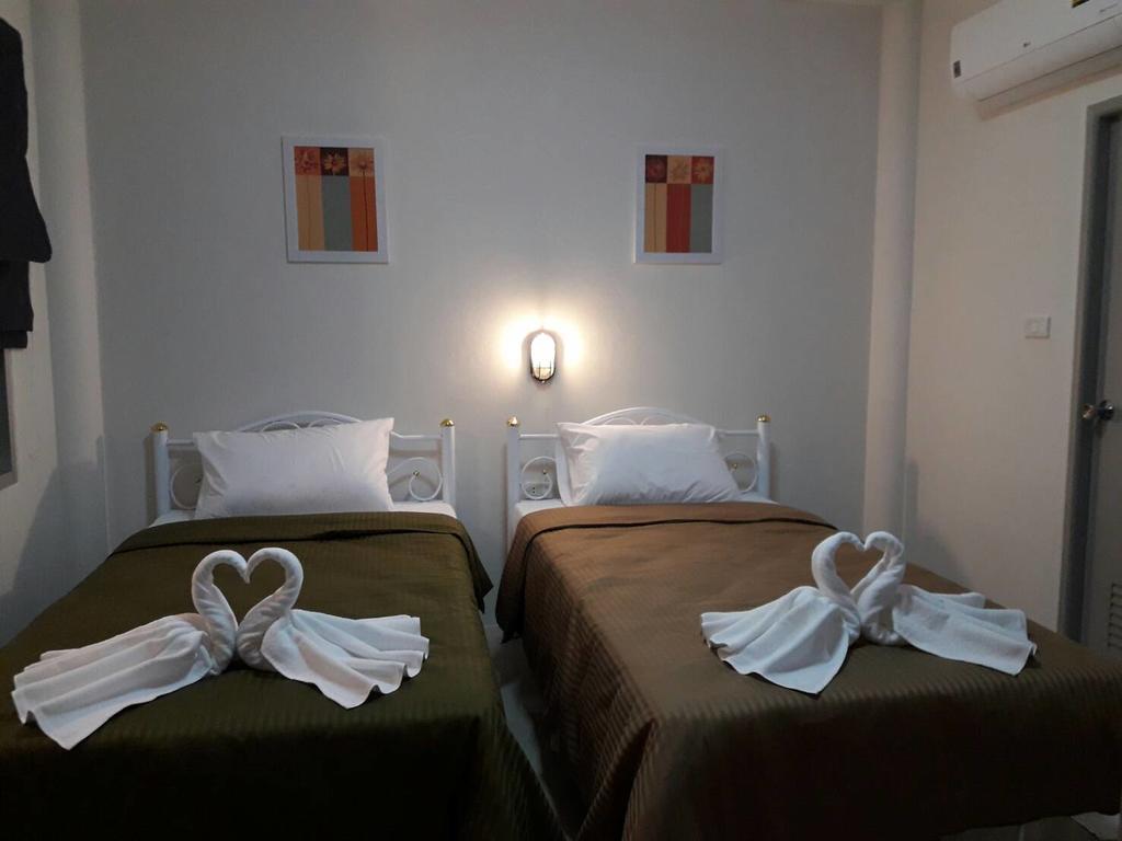 Baan Suan Geb Tawan Hotel Lopburi Ngoại thất bức ảnh